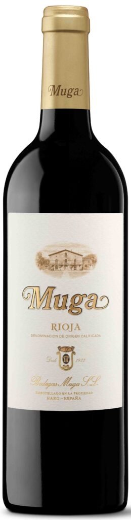 Butelka Muga Reserva Rioja na zdjęciu produktowym